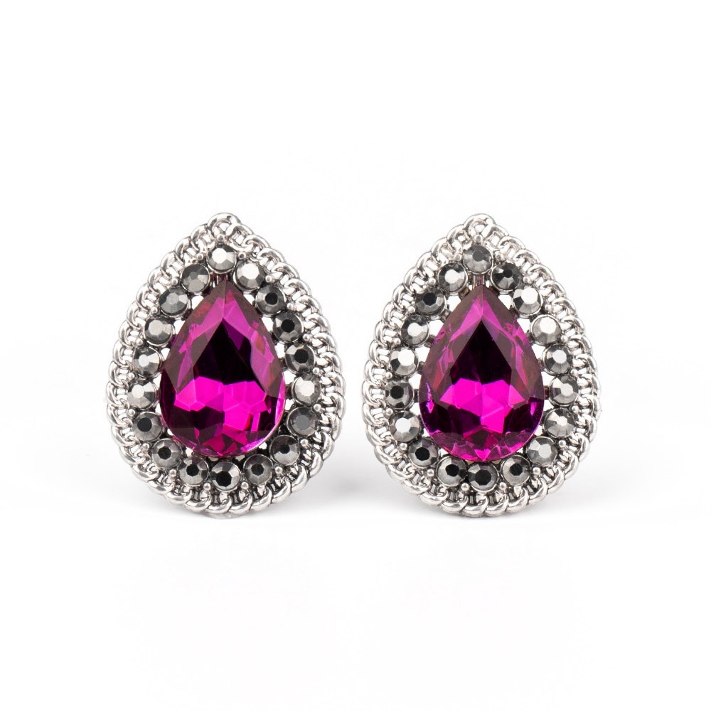 Pink gem stone earrings 💎🩷